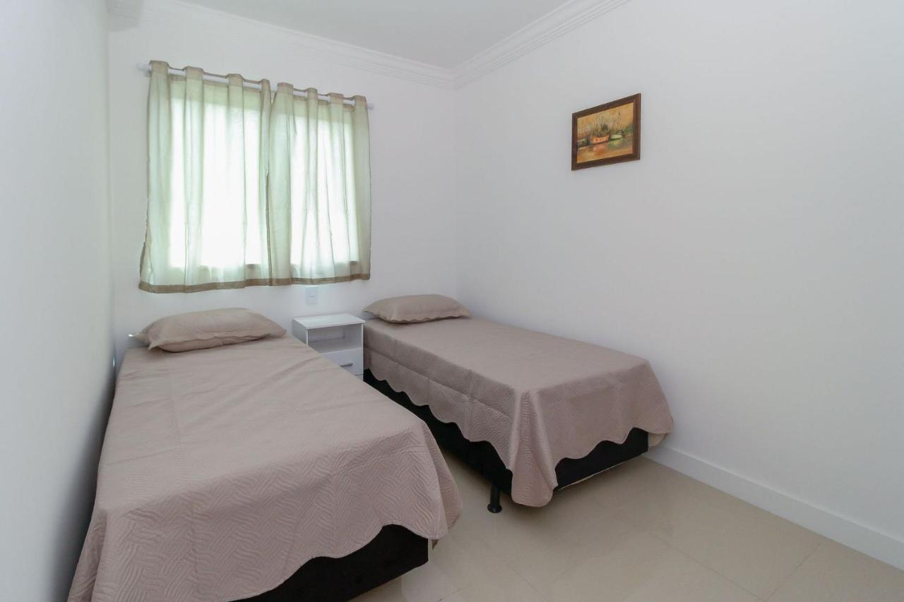 Апартаменты Aluguel Apartamento 2 Quartos Piscina Bombas Sc 419 Бомбиньяс Экстерьер фото