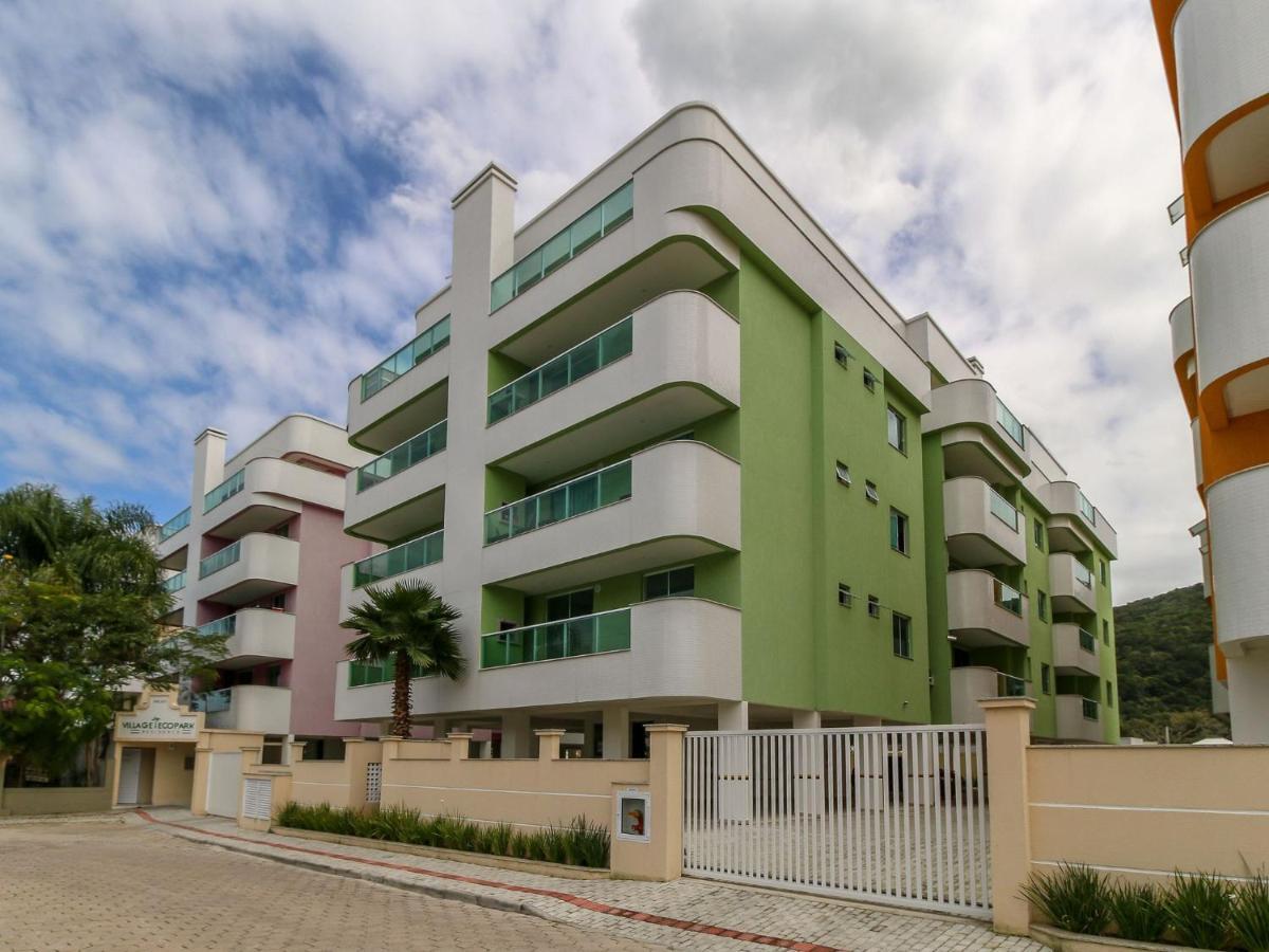 Апартаменты Aluguel Apartamento 2 Quartos Piscina Bombas Sc 419 Бомбиньяс Экстерьер фото